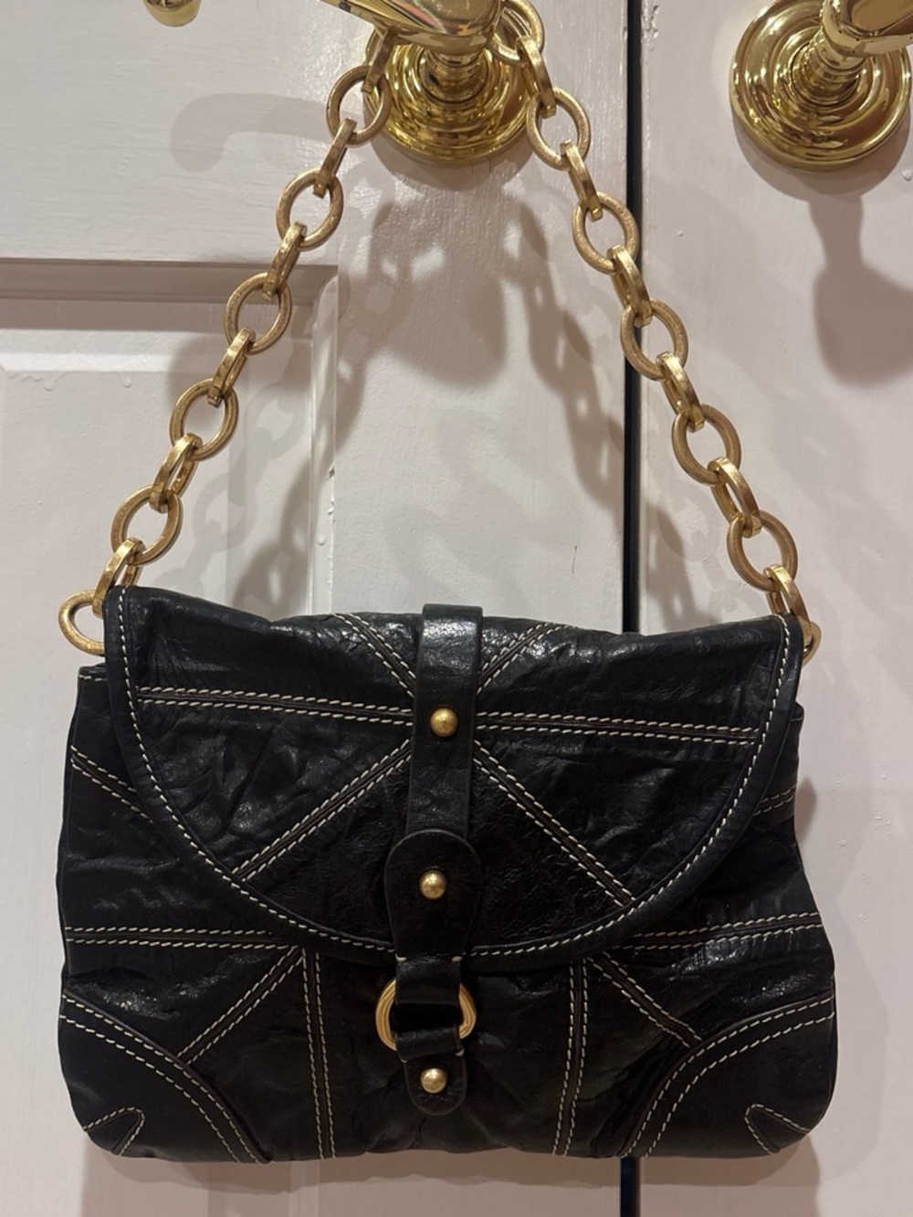 Vintage Tracey Reese Black leather shoulder bag with gold chain strap